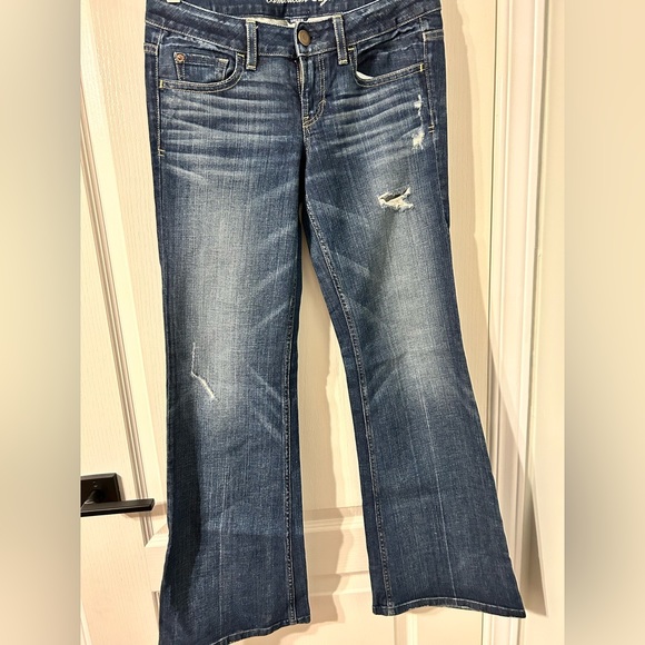 American Eagle Hipster Bootcut Distressed Jeans - size 4 - Picture 1 of 13